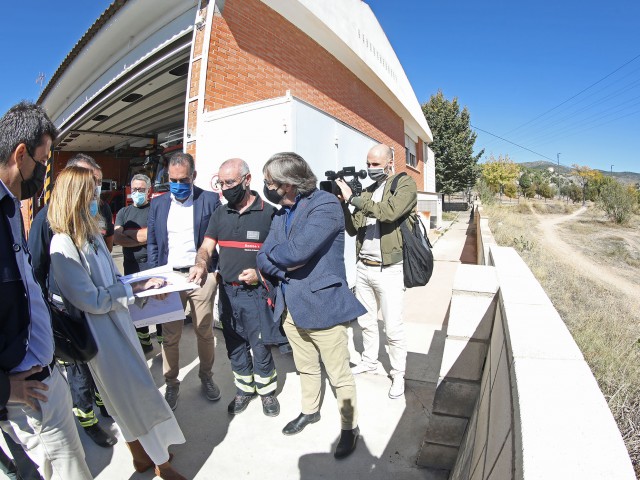 El president de la Diputació Carlos Mazón, en una visita al solar on es construirà el nou edifici del Subparc.